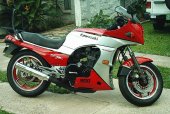 1986 Kawasaki GPZ 900 R photo